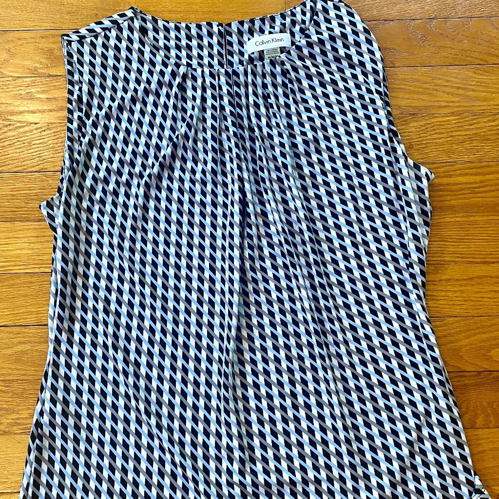 Calvin Klein Women’s Sleeveless Top, Size Medium